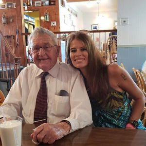 Meet your Posher, Jess